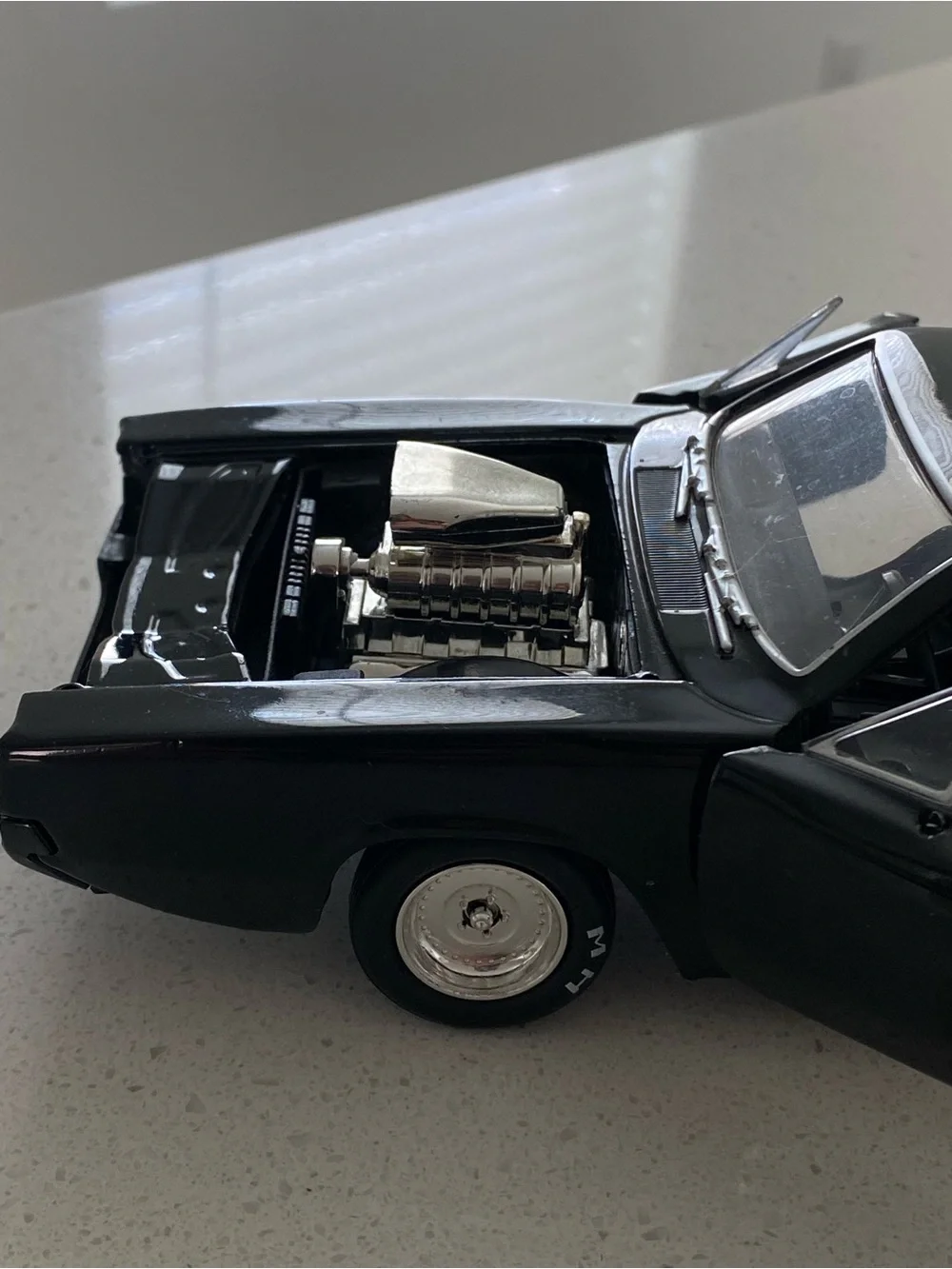 1:24 JADA FAST & FURIOUS DOM'S DODGE CHARGER RT GLOSS BLACK